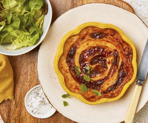 FPONST002-Frank-Dale-Online-6-Sharing-Tart-Caramelised-Onion-and-Mature-Cheddar