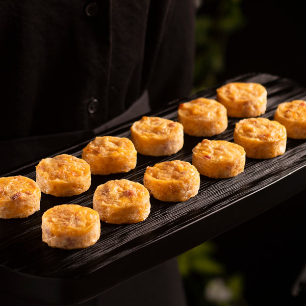 Cheese-and-Bacon-Bites-On-Tray